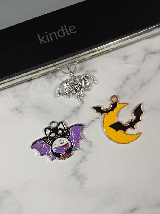 USB Dust Plug E-reader Charms - Bat Themed
