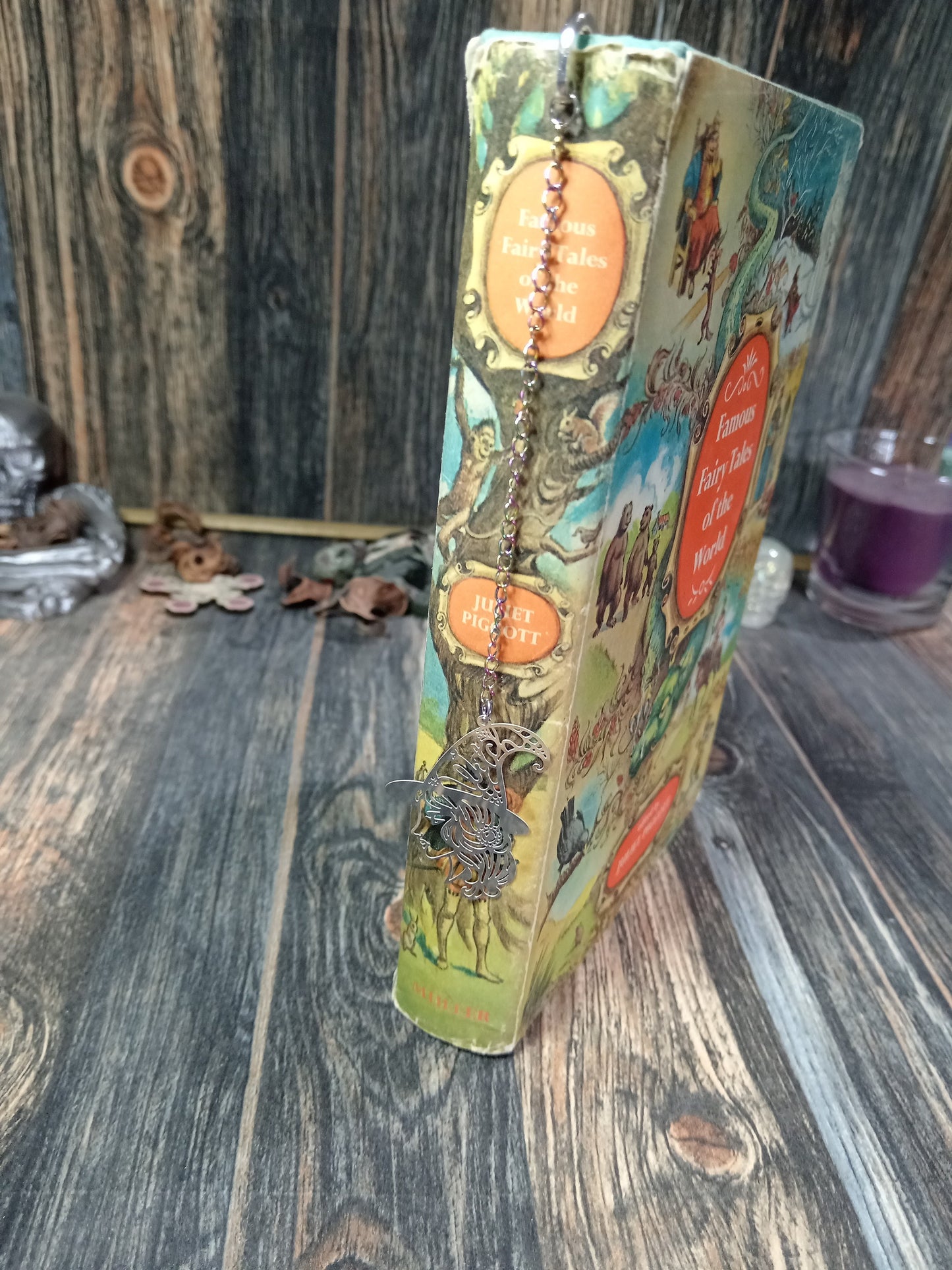 Metal Charm Hook Bookmarks - Witch