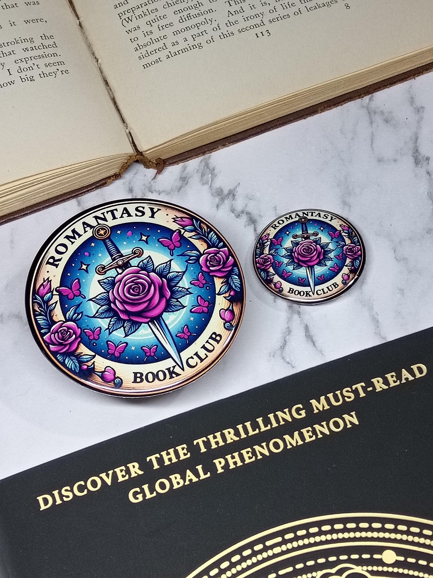 Romantasy Book Club - Coaster, Magnet, Badges, Kindle Grip