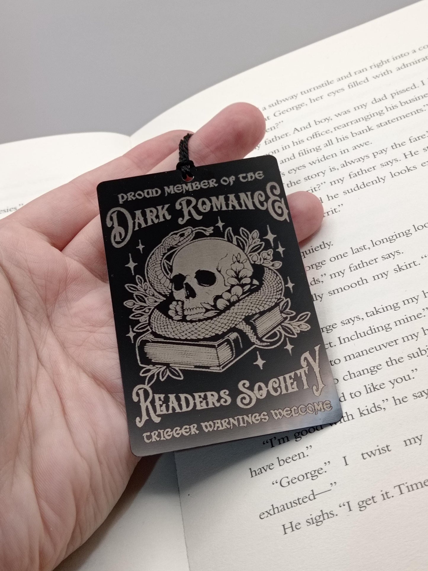 Dark Romance Readers Society - Aluminium Engraved Bookmark